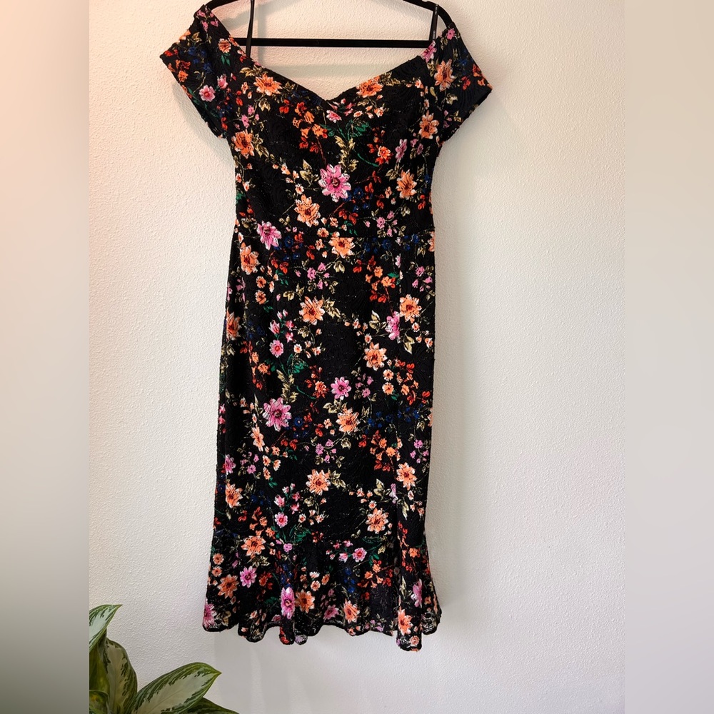 Guess Off Shoulder Party Dress